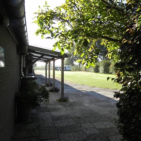 Hoeve De Mertel Biezenmortel Eksteriør billede