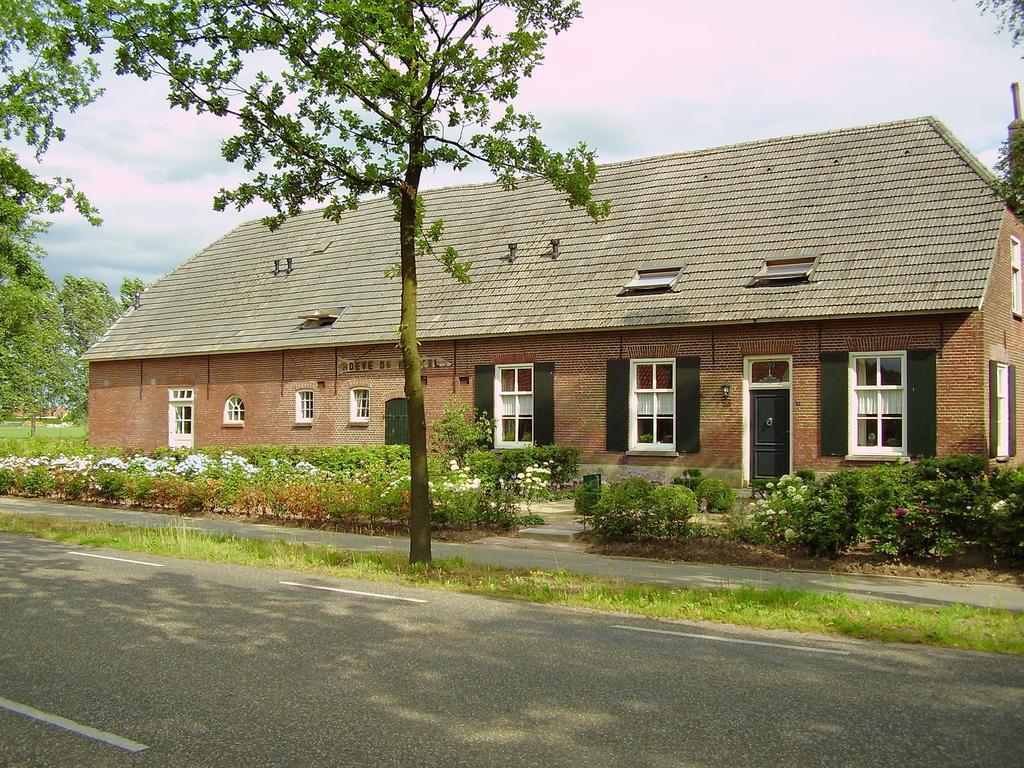 Hoeve De Mertel Biezenmortel Eksteriør billede