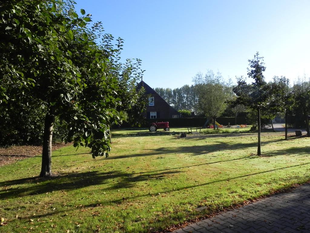 Hoeve De Mertel Biezenmortel Eksteriør billede